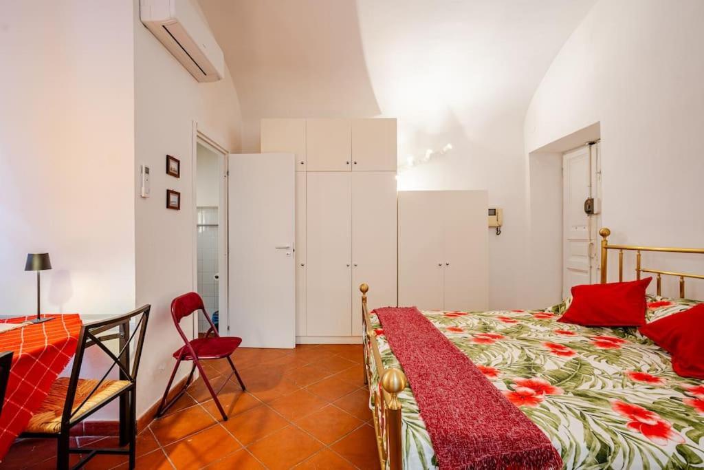 Apartment Lovely Loft Torlonia In Center Town