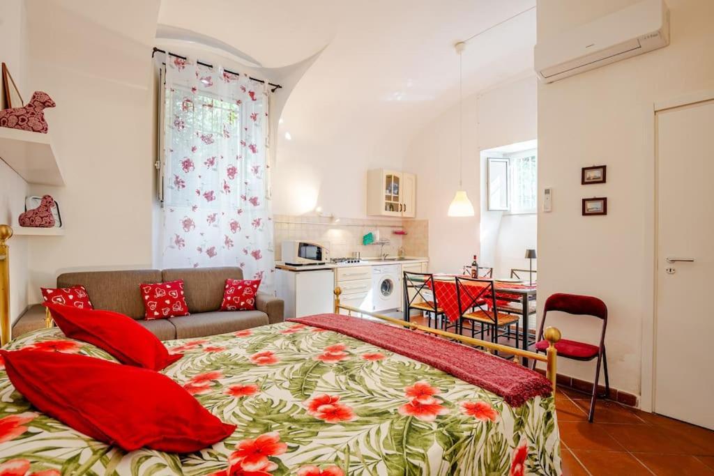 Lovely Loft Torlonia In Center Town Rom